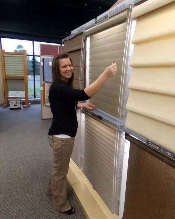 Hunter Douglas Dealer Image